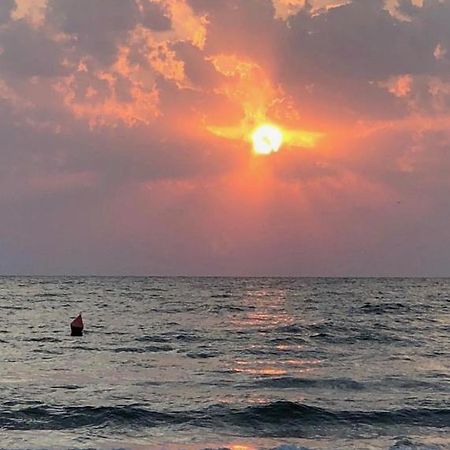 Theo Summerland Seaview Mamaja Zewnętrze zdjęcie