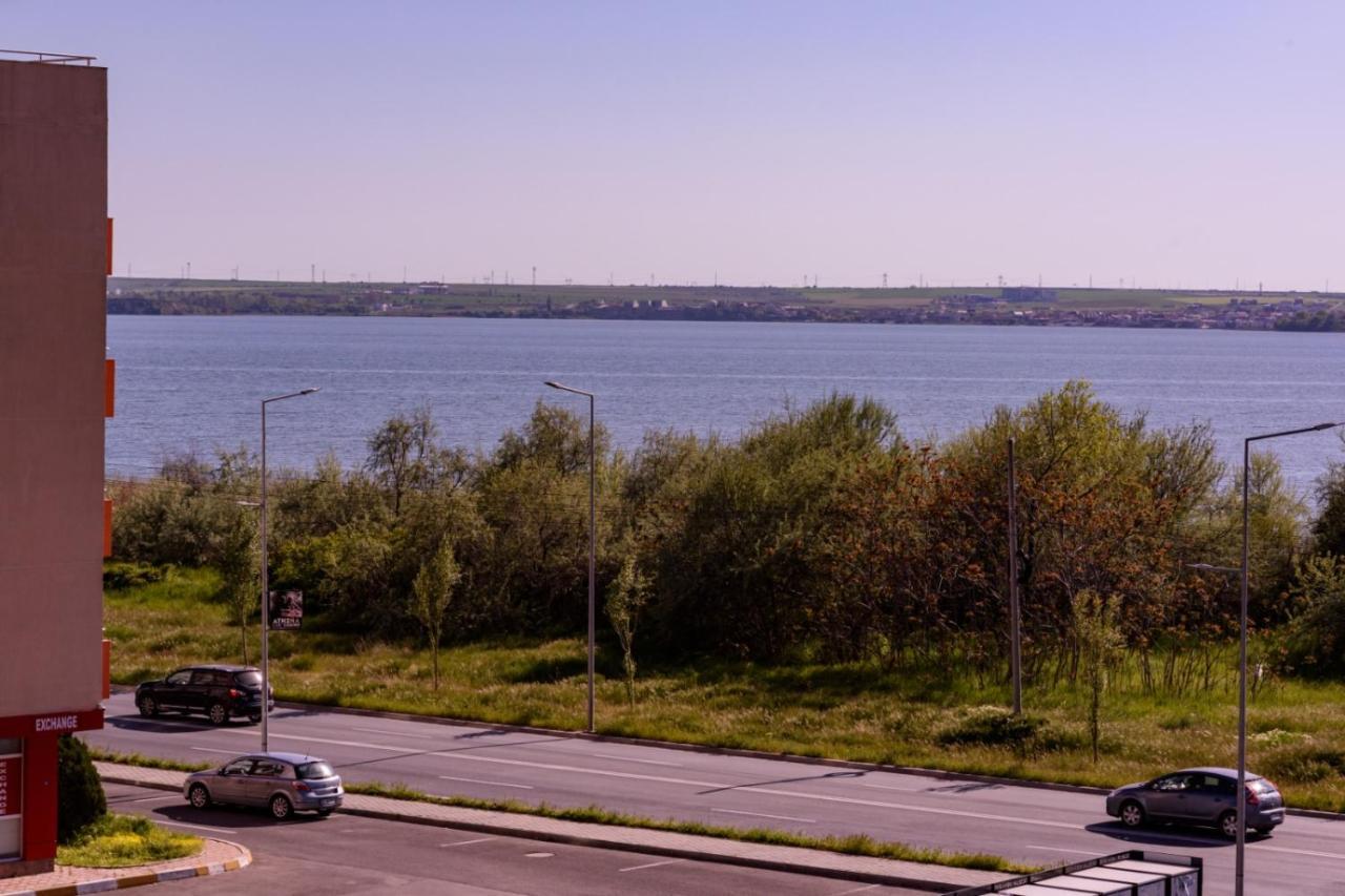 Theo Summerland Seaview Mamaja Zewnętrze zdjęcie